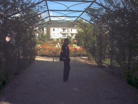 sla wslam 3la rasolah ... lol